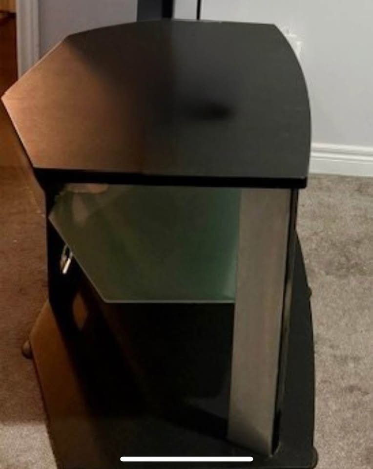 TV Stand - photo 3