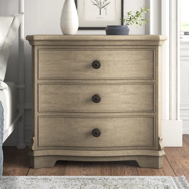 Kelly Clarkson Nightstand 32" - photo 2