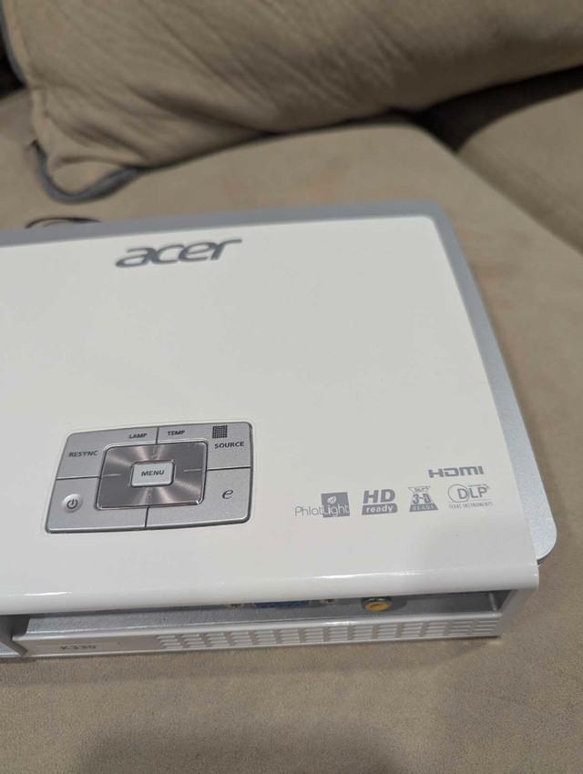 Acer K330 LED projector - photo 3