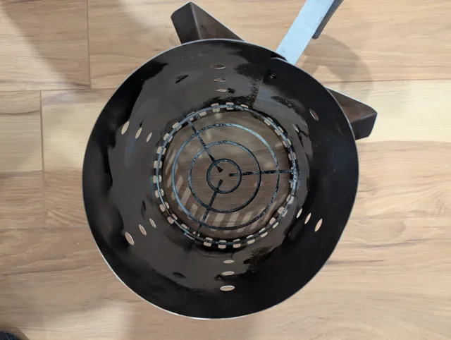 Weber Compact Rapidfire Chimney Starter image indicator(4)