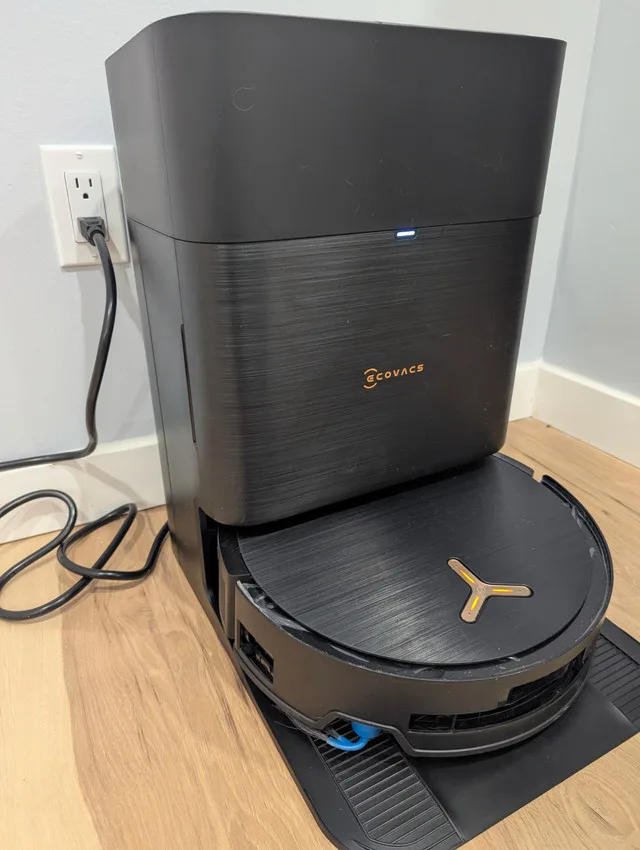 ECOVACS DEEBOT X9 PRO OMNI Robot Vacuum and Mop image indicator(2)