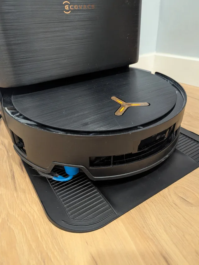 ECOVACS DEEBOT X9 PRO OMNI Robot Vacuum and Mop image indicator(3)