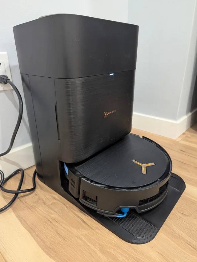 ECOVACS DEEBOT X9 PRO OMNI Robot Vacuum and Mop image indicator(4)