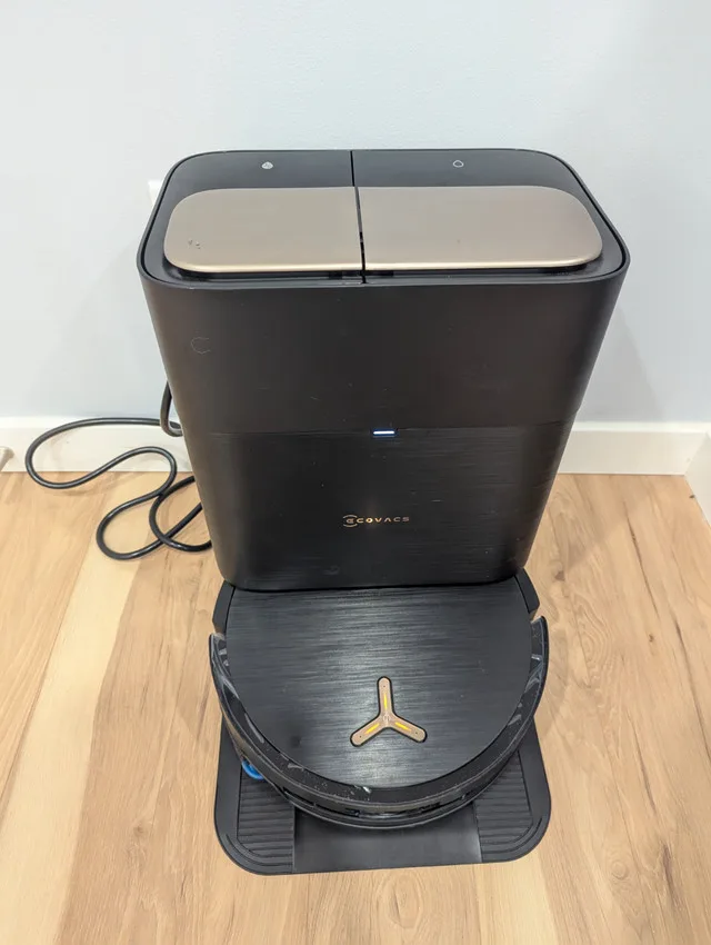 ECOVACS DEEBOT X9 PRO OMNI Robot Vacuum and Mop image indicator(5)