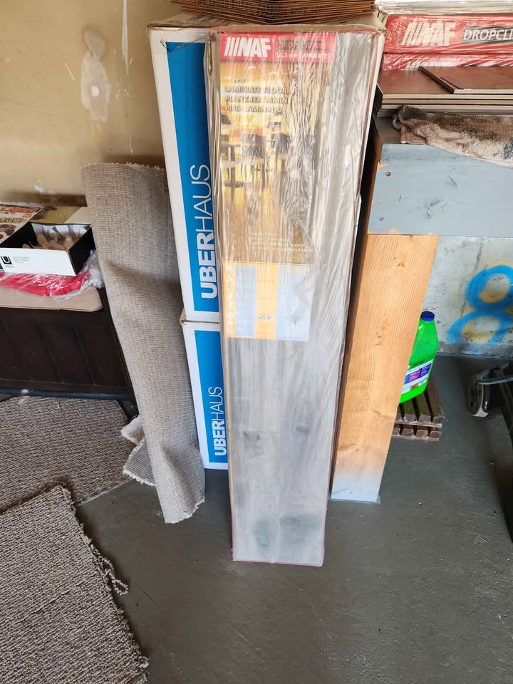 Laminate floor 15.3 mm thick - photo 2
