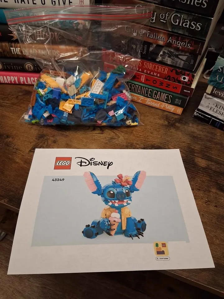 Lego sets for sale !! image indicator(2)