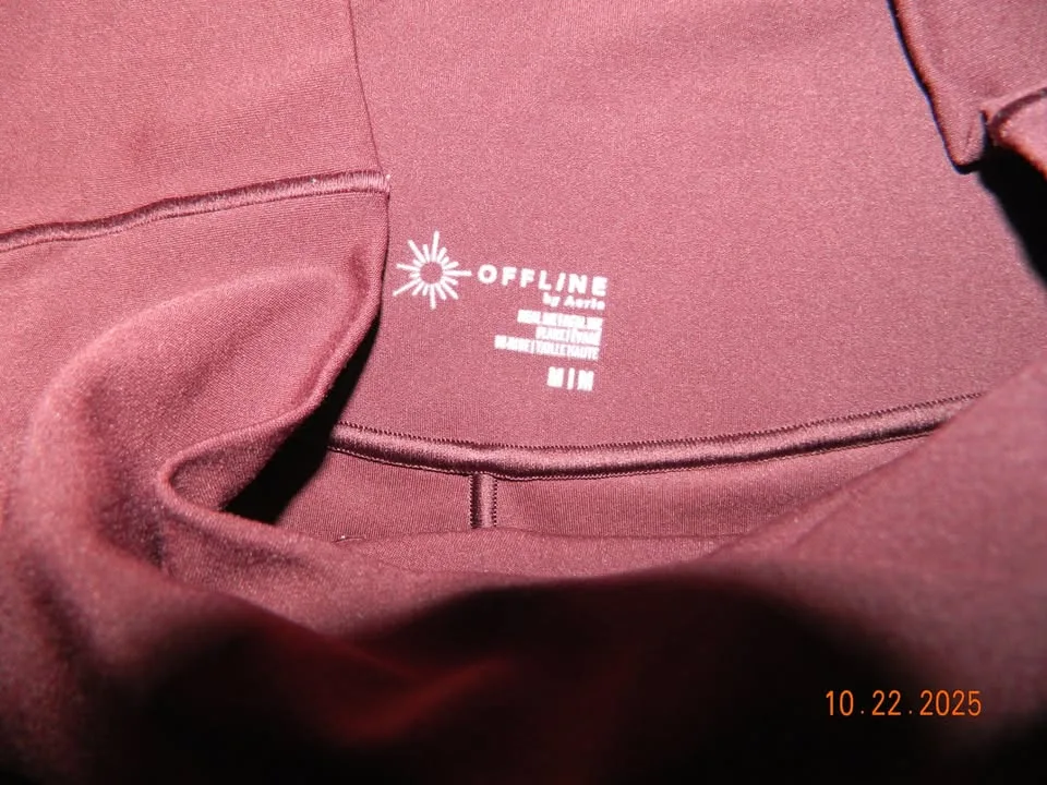 AERIE OFFLINE REAL ME HI RISE FLARE PANT size M...LIKE NEW image indicator(2)