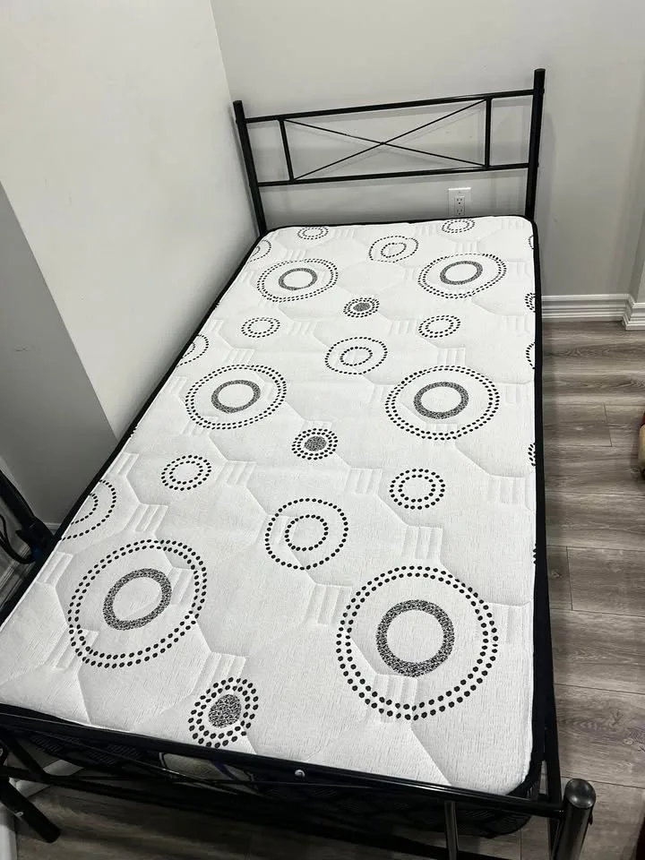 Bed frame with mattress image indicator(4)