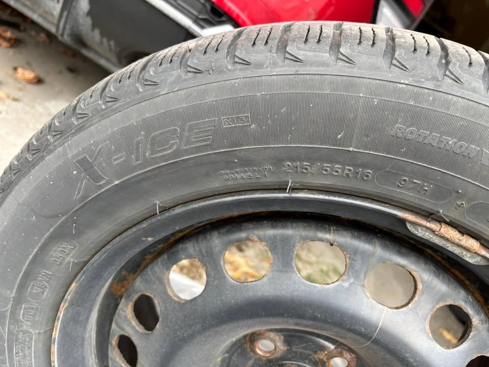 Winter Tires and rims for Sale (215/55R16) - photo 4