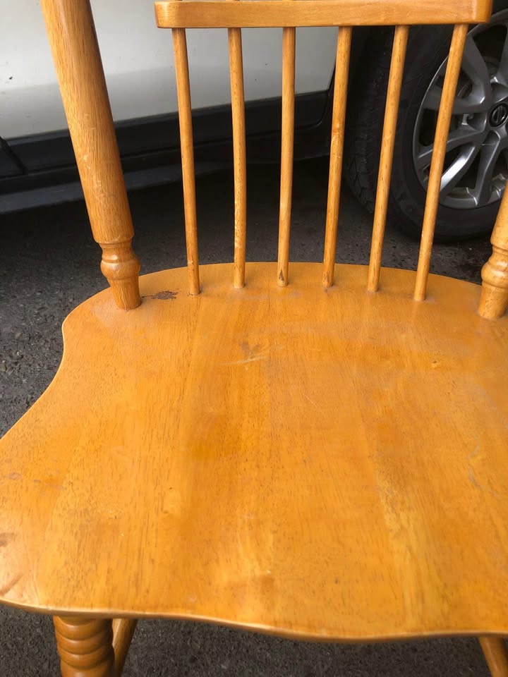 Wooden chairs - photo 5