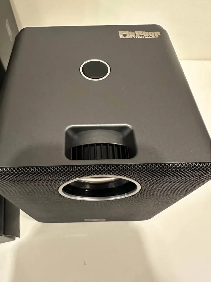 Smart Home Projector- Built-In Android System image indicator(4)