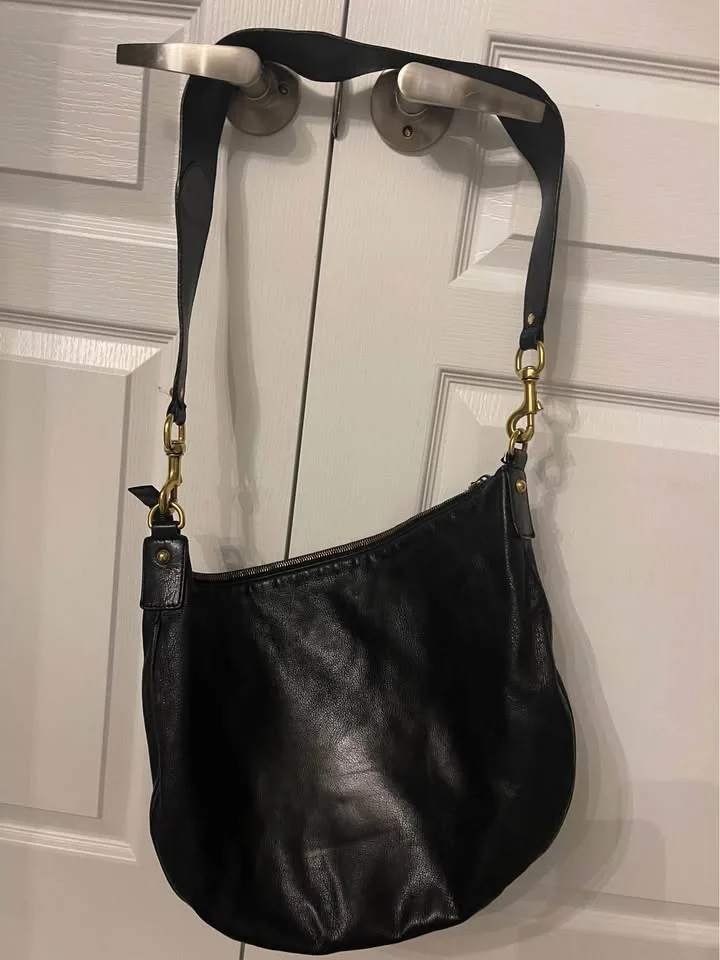 Gucci Blondie Hobo Leather Large image indicator(6)
