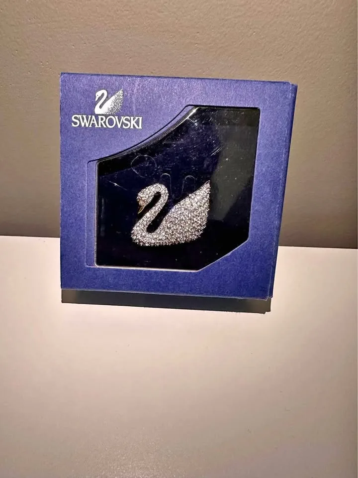 Swarovski & Kate Spade Accessories *MARKHAM* thumbnail