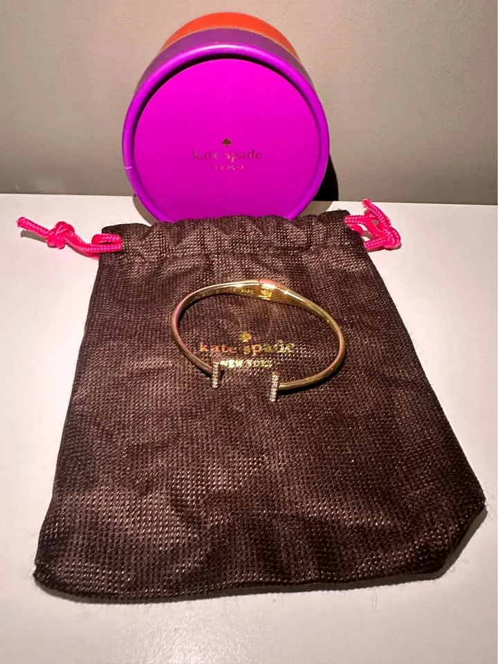 Swarovski & Kate Spade Accessories *MARKHAM* image indicator(6)