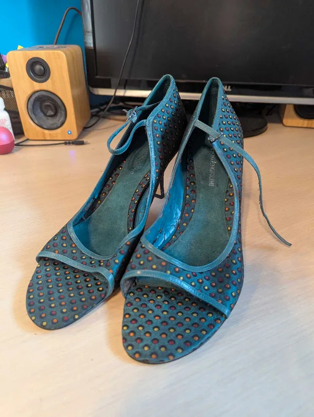 Enzo Angiolina Women's Size 10 1.5 inch Heels thumbnail