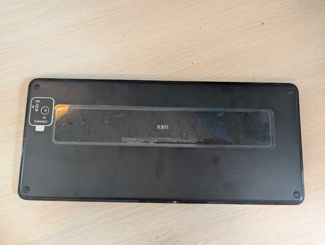 Wireless Logitech K811 Keyboard - photo 3