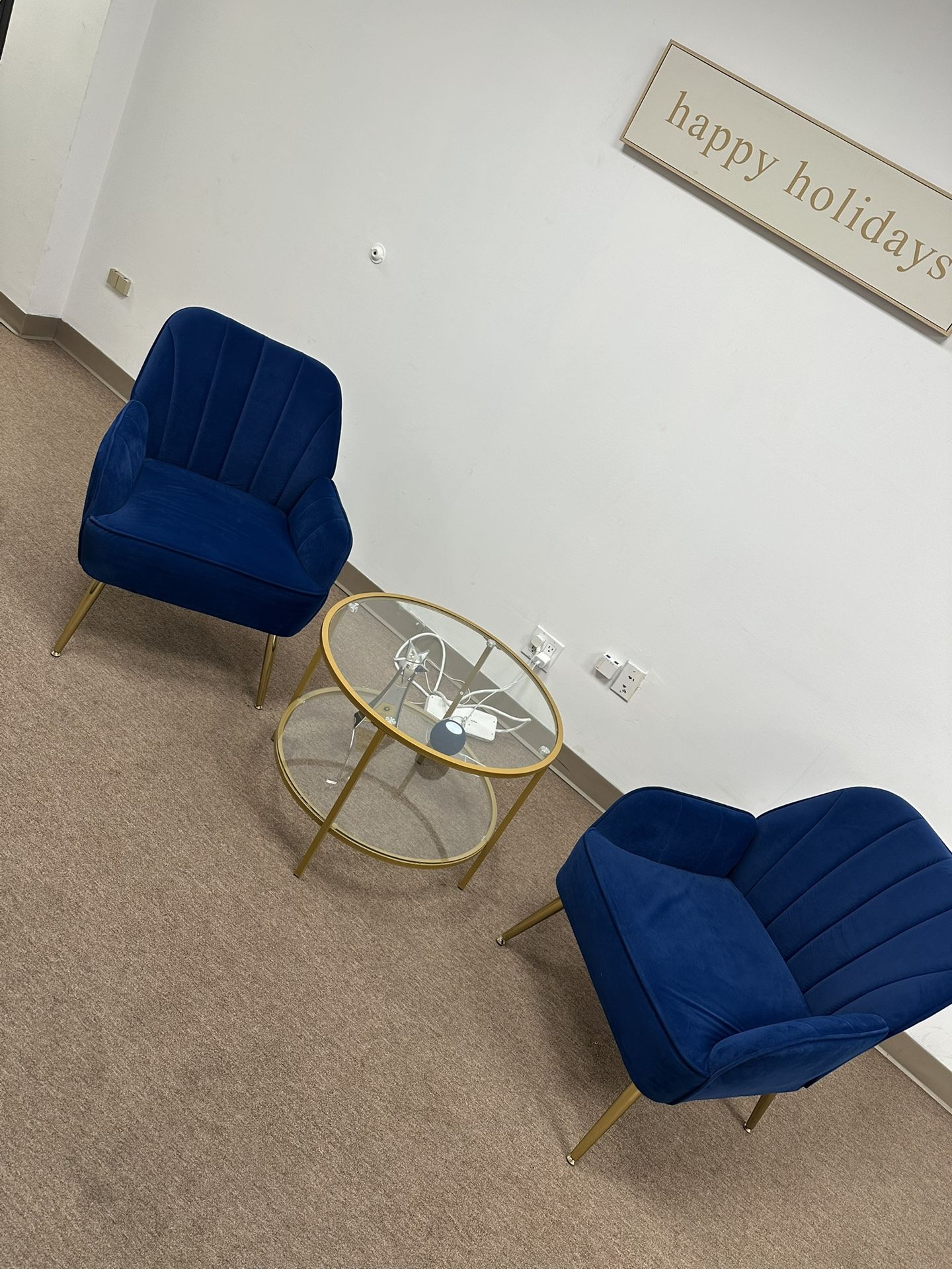 Set de sala elegante — 2 sillones + mesa de centro dorada - photo 2