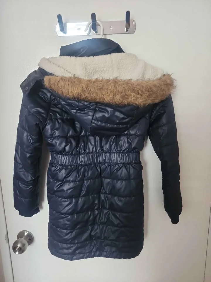 🧥 Joe Fresh Navy Puffer Winter Coat – Kids Size 5/6 🧥 image indicator(2)