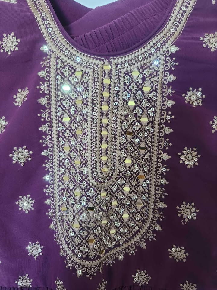 Girls’ Traditional 3-Piece Outfit – Size 30 - photo 2