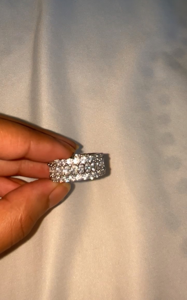 Marquise Eternity Band Ring - photo 4