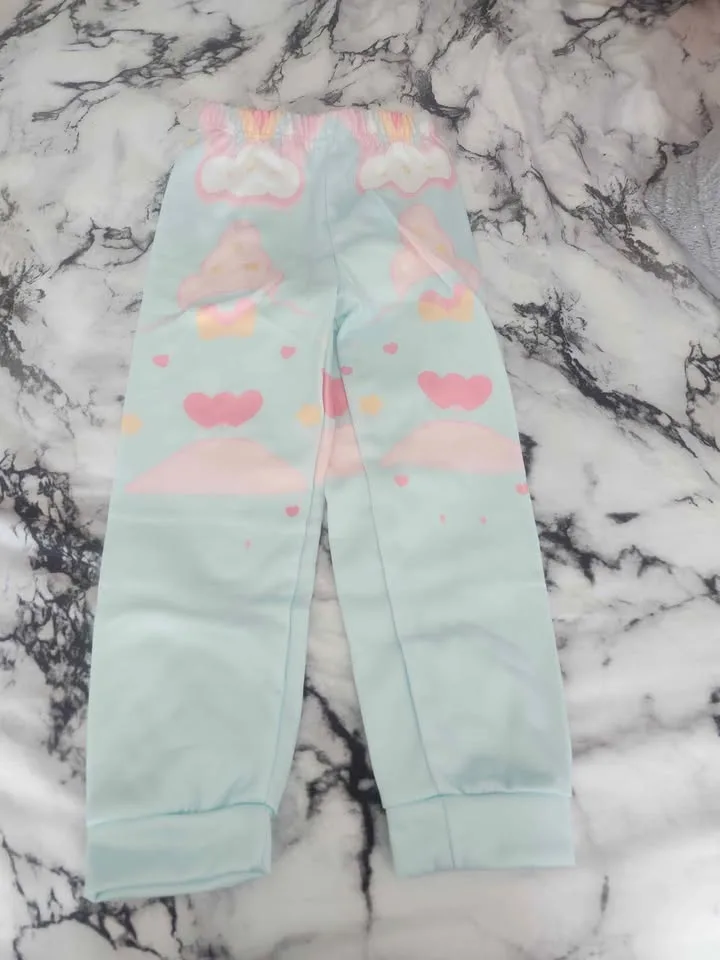 🌈 Hello Kitty Outfit - Hoodie & Pants - $10! 🌈 image indicator(2)