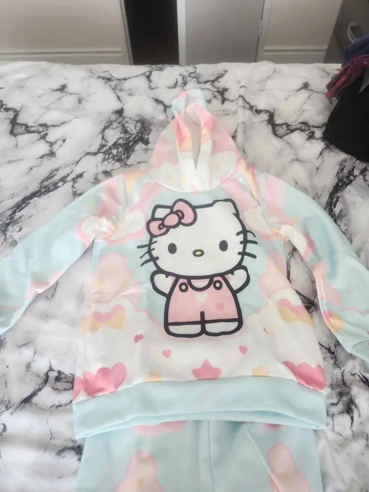 🌈 Hello Kitty Outfit - Hoodie & Pants - $10! 🌈 image indicator(3)