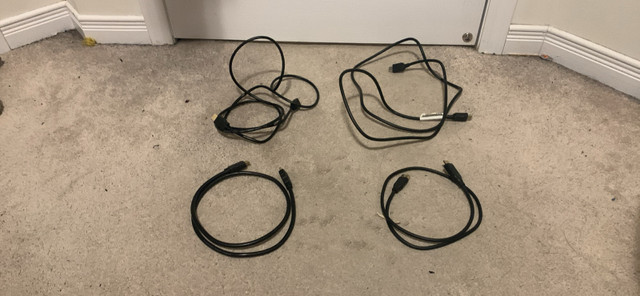 HDMI CABLES - photo 2