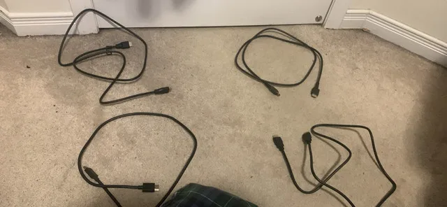 HDMI Cables image indicator(2)