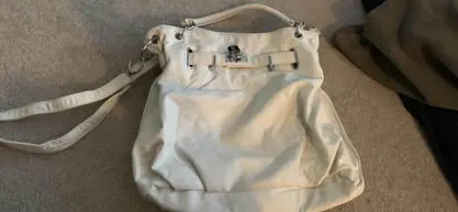 women purse thumbnail