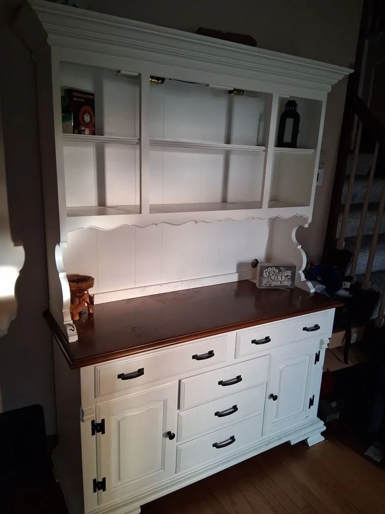 Nice Dining Room Cabinet With Lighting image indicator(4)