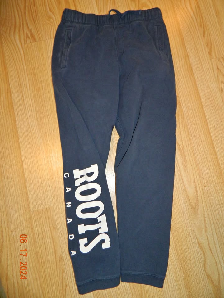 ROOTS KIDS UNISEX TRACK PANT...size 12...VGUC-EUC