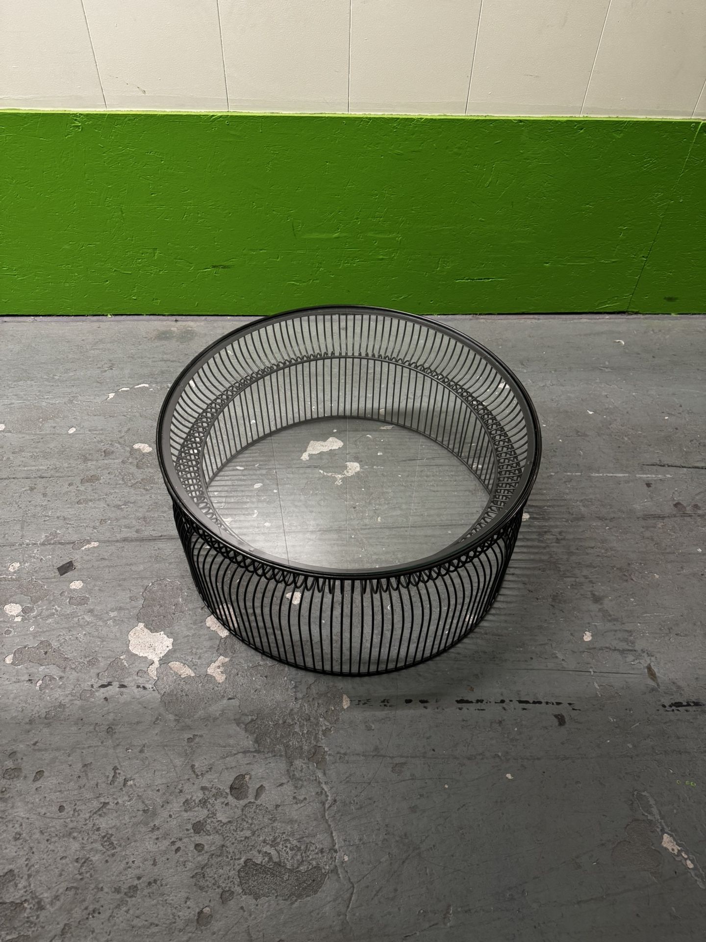 Crate and barrel coffee table - FREE DELIVERY - photo 3