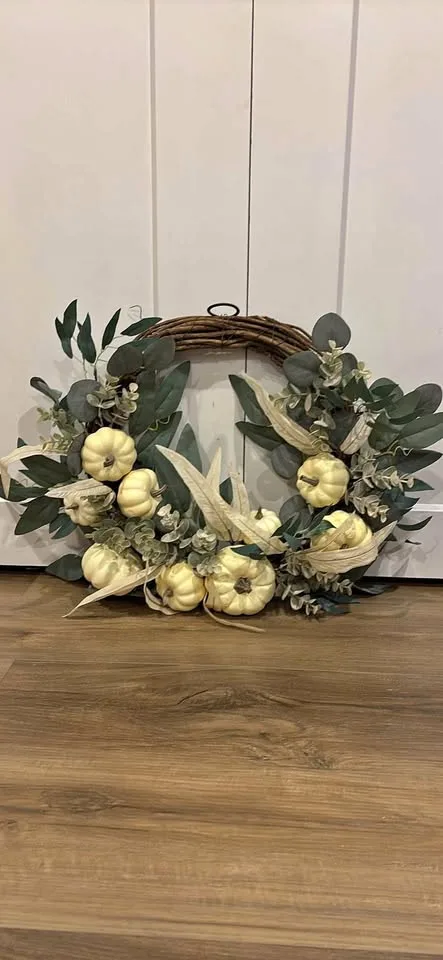Fall wreath thumbnail