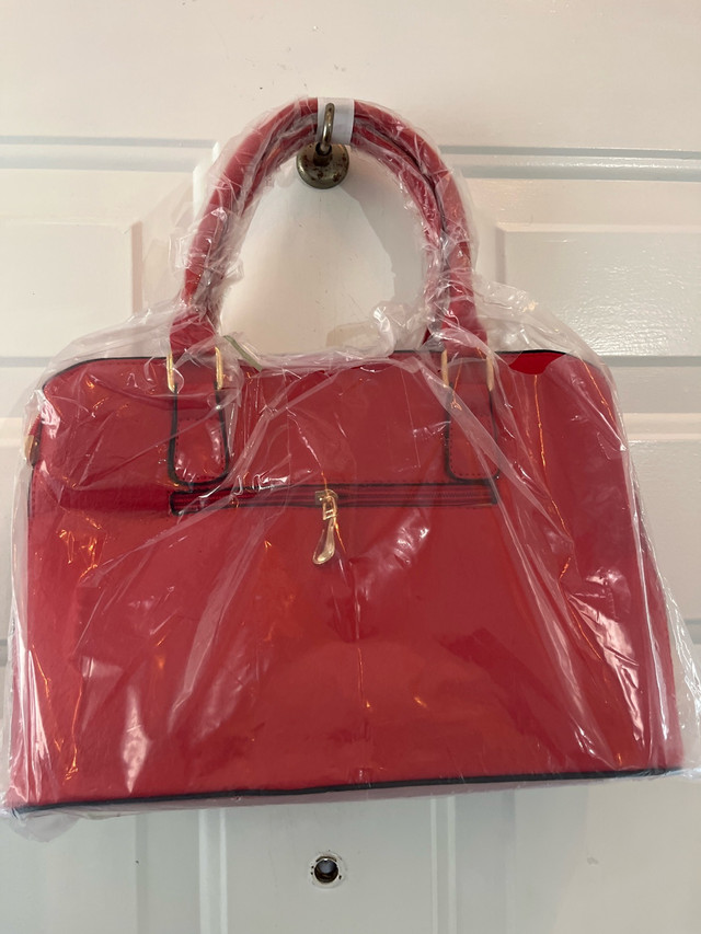 Red Shoulder Bag - photo 4