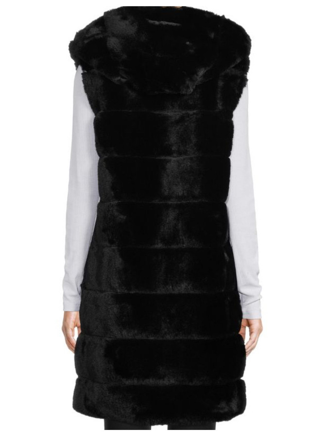 Faux Fur Vest- Size XL - photo 2