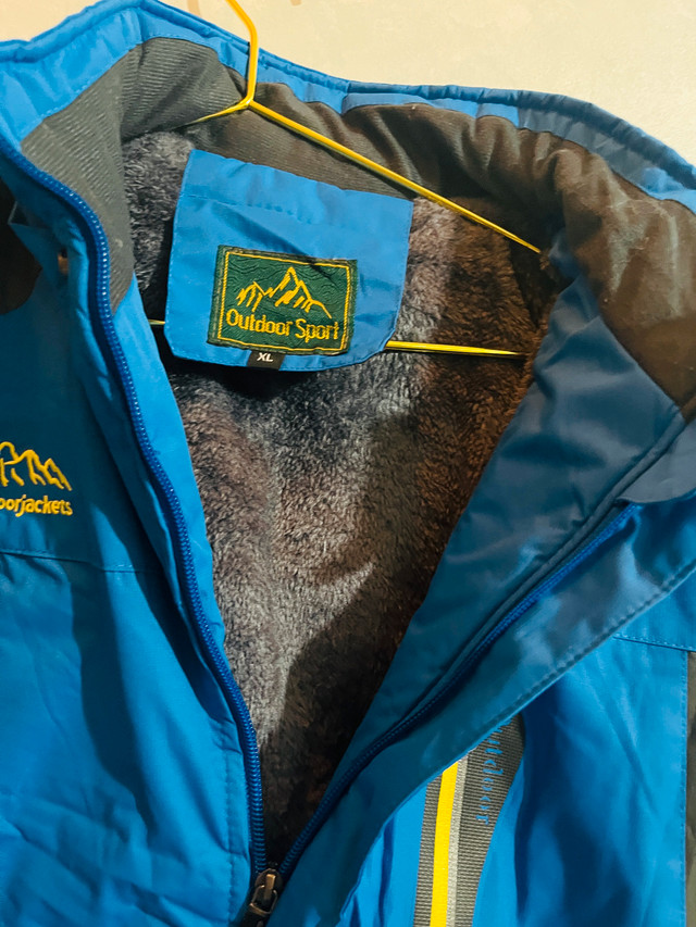 Outdoor Sport Winter Jacket-Size XL - photo 3