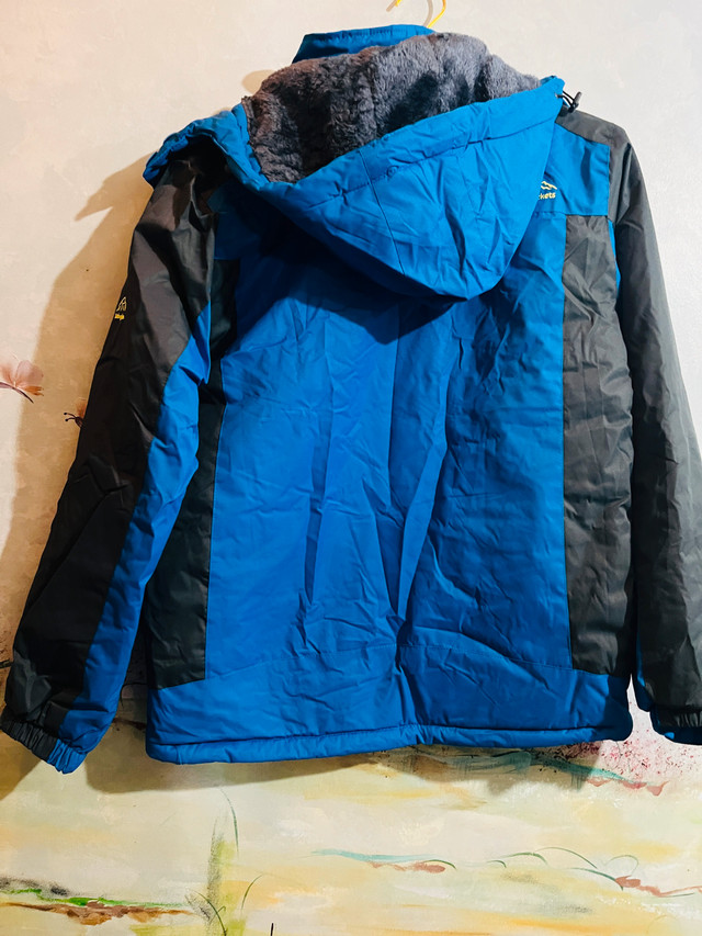 Outdoor Sport Winter Jacket-Size XL - photo 4