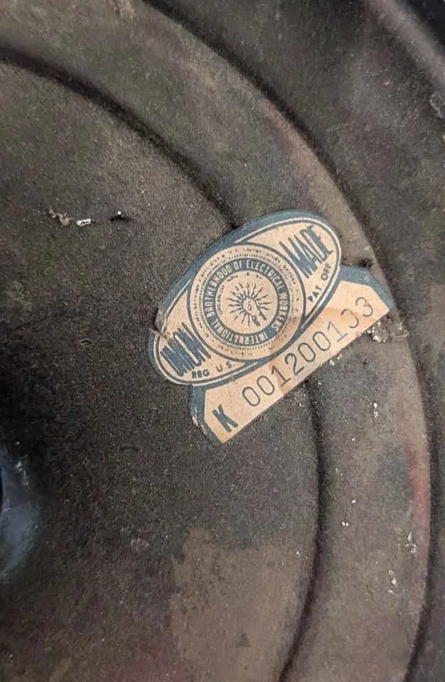 🕯 Vintage 6-Light Brass & Wood Hexagonal Hanging Lantern image indicator(5)