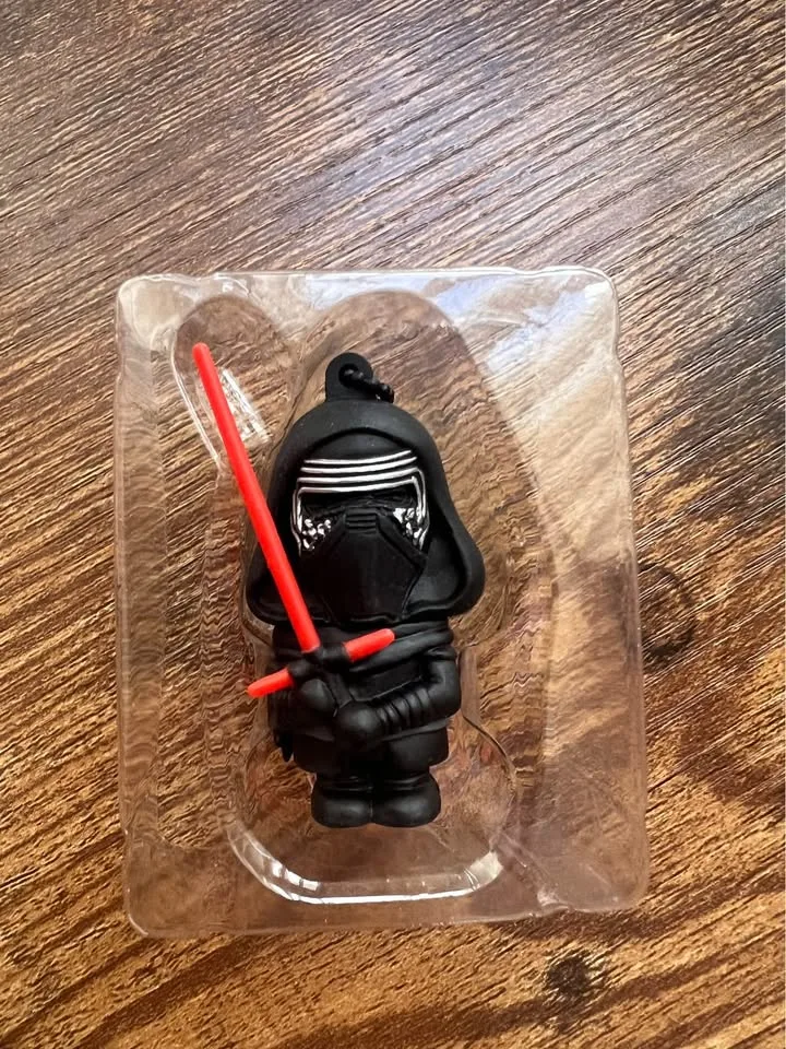 Giftable! 16GB Star Wars TFA Kylo Ren USB Flash Drive image indicator(8)