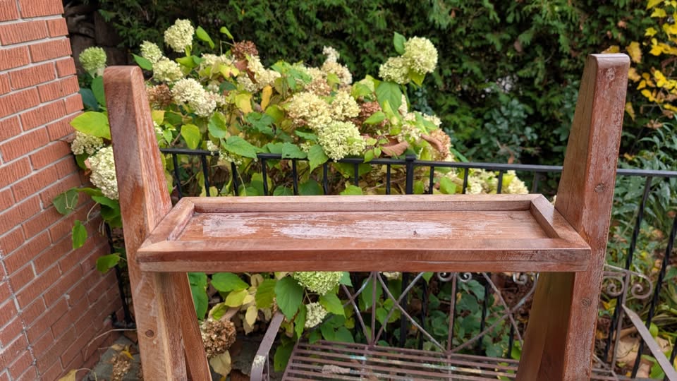Custom wood shelf - photo 3
