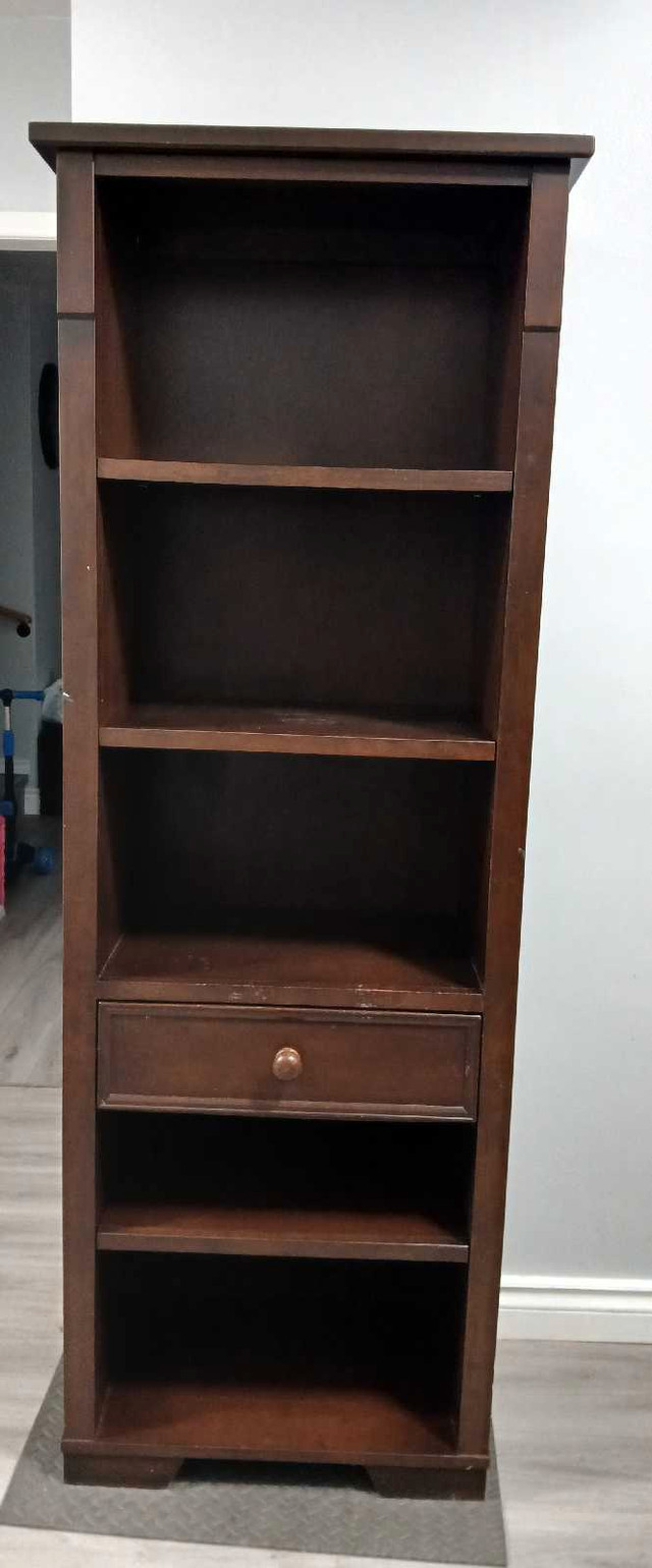 Long wooden cupboard - photo 2