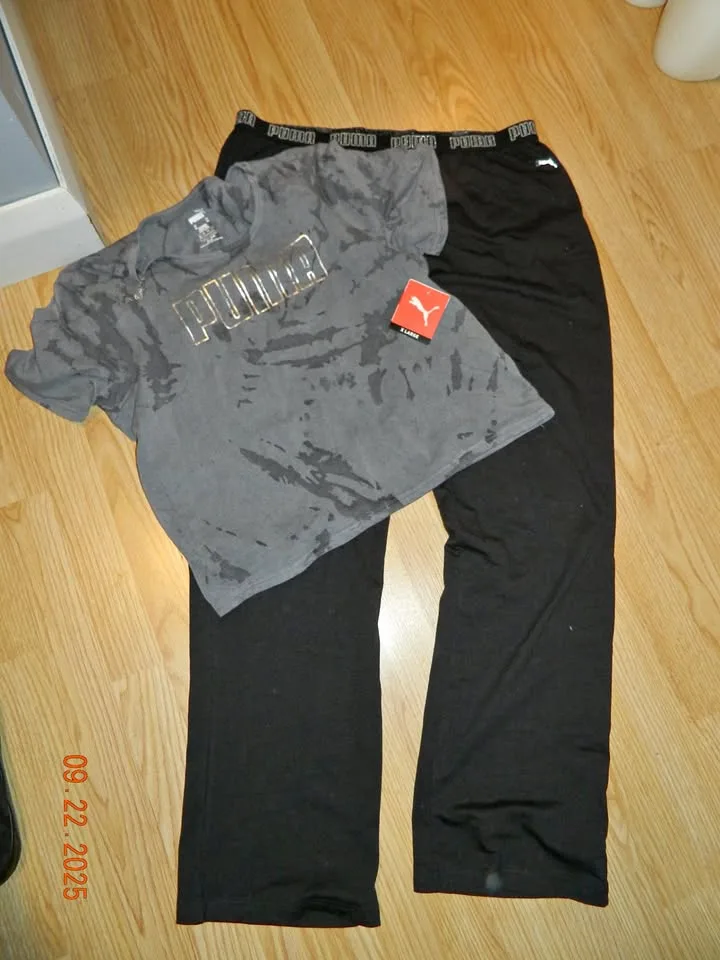 NWT WOMENS PUMA LOUNGE SET size XL thumbnail
