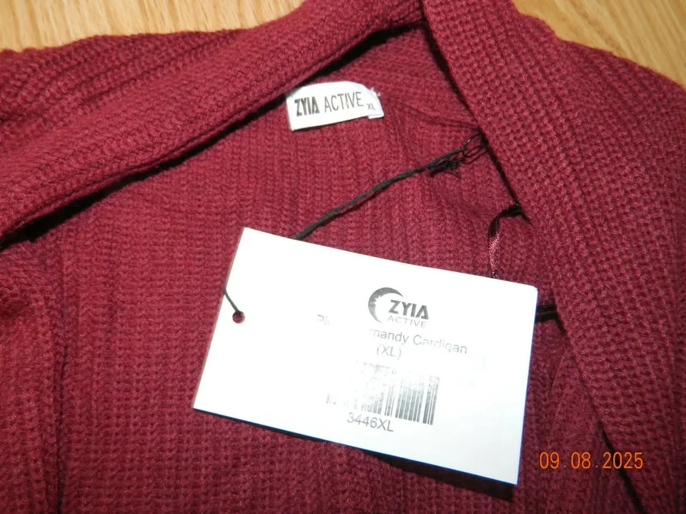 NWT WOMENS ZYIA PINOT NORMANDY CARDIGAN..size XL image indicator(2)