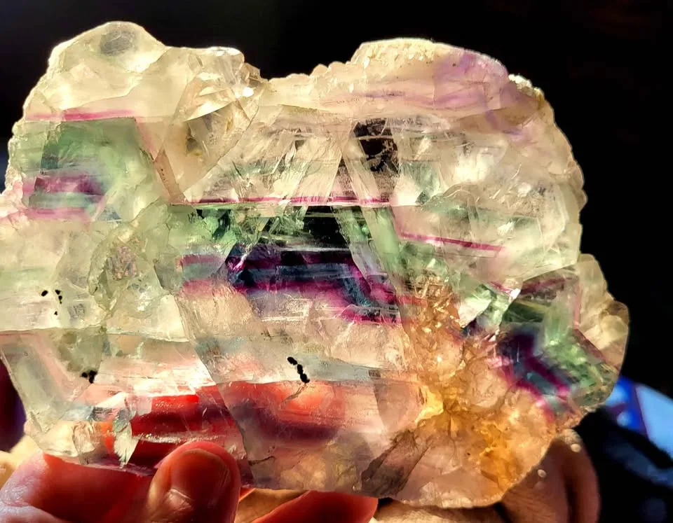 Rainbow Fluorite Crystal image indicator(3)