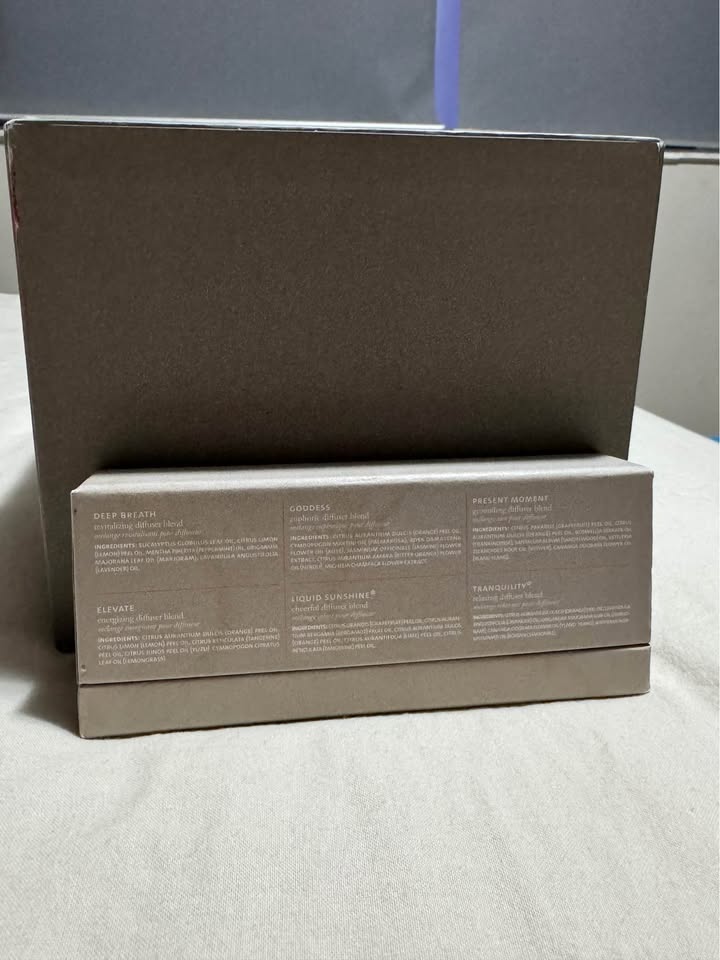 SAJE MINDFUL EDITION DIFFUSER + "BEST OF SAJE" OILS - photo 5