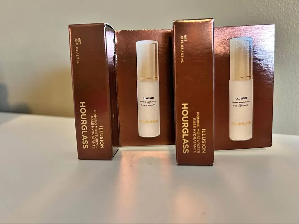 Hourglass priming moisturizer 2 X 3.7 ML thumbnail