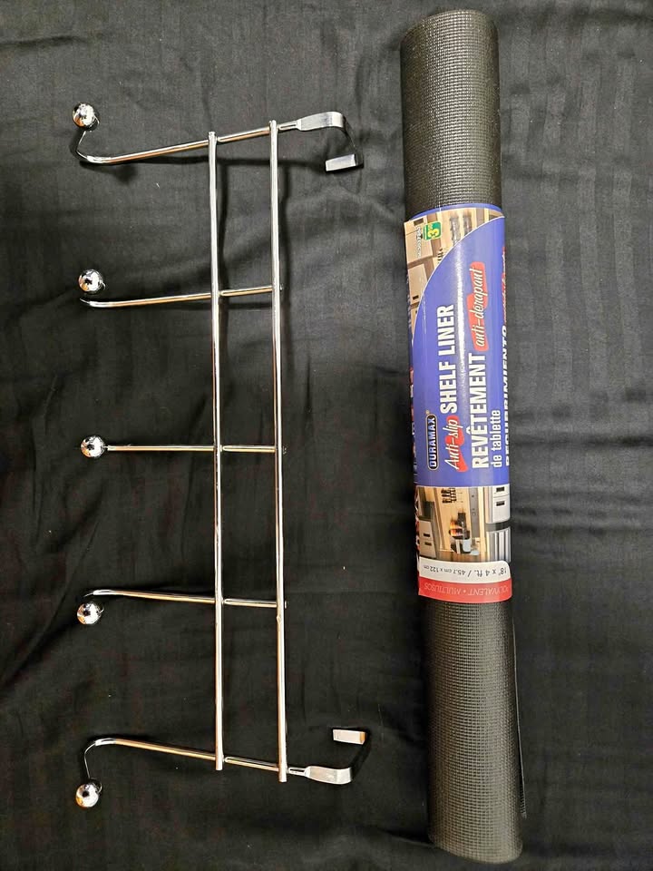 Shelf liner & hanger