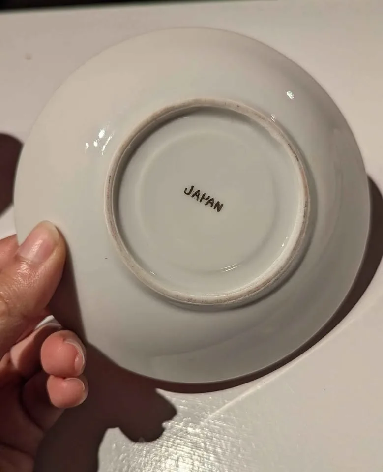 Vintage 1950s Red & Gold Japanese Demitasse Cup image indicator(4)