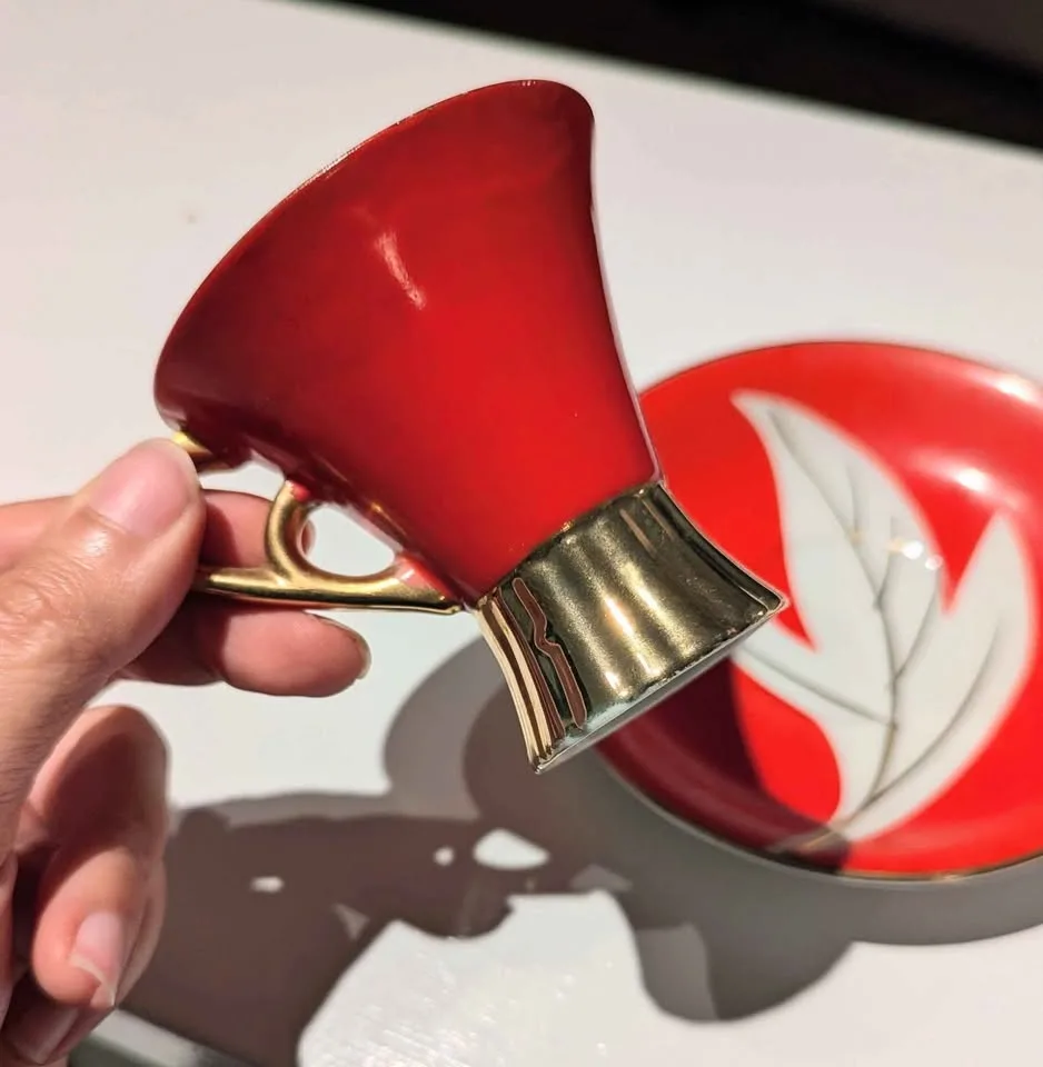 Vintage 1950s Red & Gold Japanese Demitasse Cup image indicator(5)