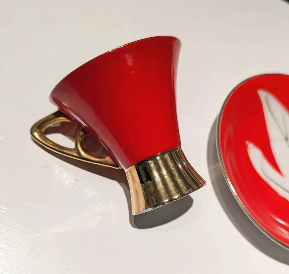 Vintage 1950s Red & Gold Japanese Demitasse Cup image indicator(7)